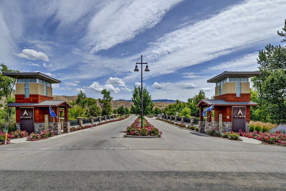 Avimor village main street